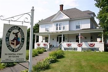 The Young House Bed And Breakfast Millinocket Bagian luar foto