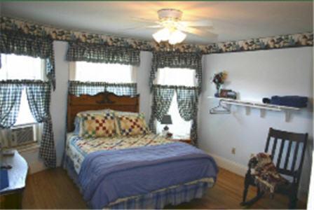 The Young House Bed And Breakfast Millinocket Ruang foto