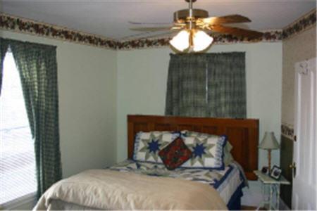 The Young House Bed And Breakfast Millinocket Ruang foto